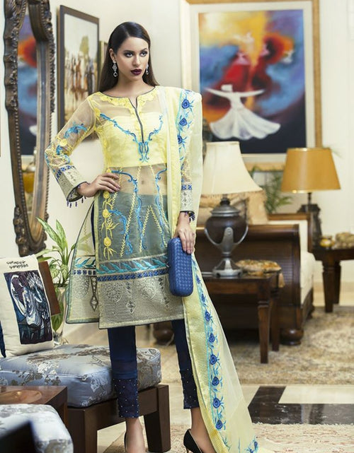 Load image into Gallery viewer, AmnaAqeel Formal Collection yellow