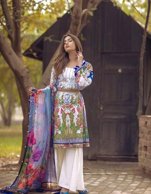 Load image into Gallery viewer, Noor By Saadia Asad Lawn Collection'17-D-01