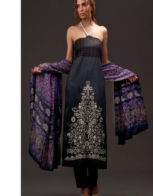 Load image into Gallery viewer, Designer Embroidey by Fashiondiva