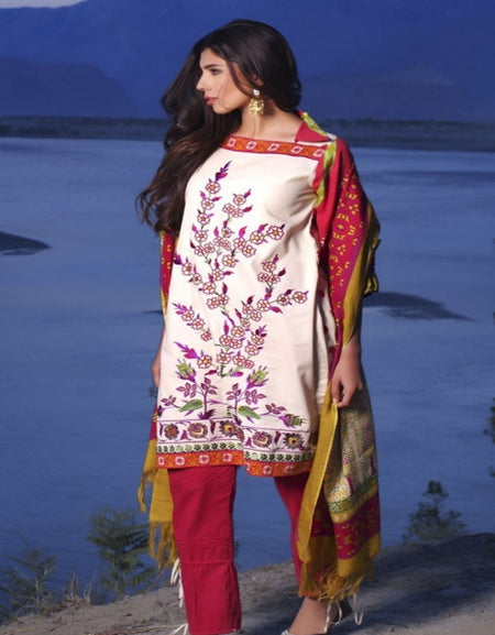 Lakhany winter shawl  05a