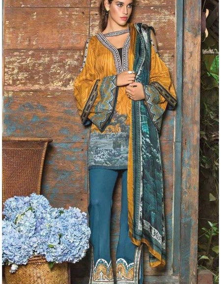 Mahgul Luxury Lawn Collection'17-D-02