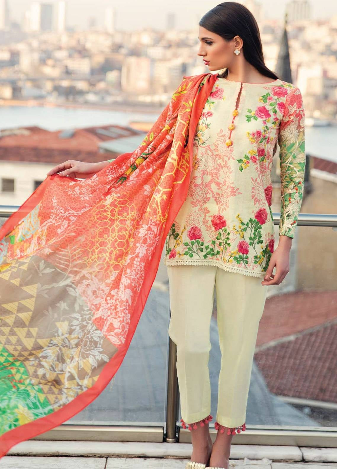 Mina Hasan Luxury Embroidered Lawn Collection-4-A