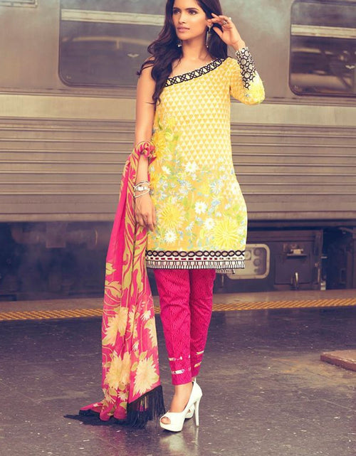 Load image into Gallery viewer, Mina Hasan Luxury Embroidered Lawn Collection-3b yellowpink
