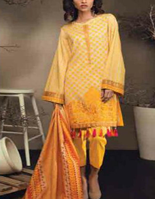Load image into Gallery viewer, Orient Winter Linen Collection&#39;17-145-B
