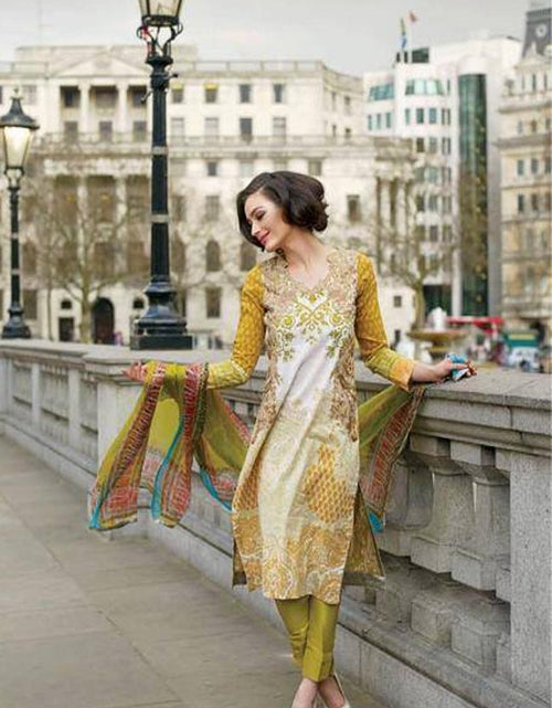 Load image into Gallery viewer, Sobia Nazir Lawn Collection By Imperial Texiles-D-15
