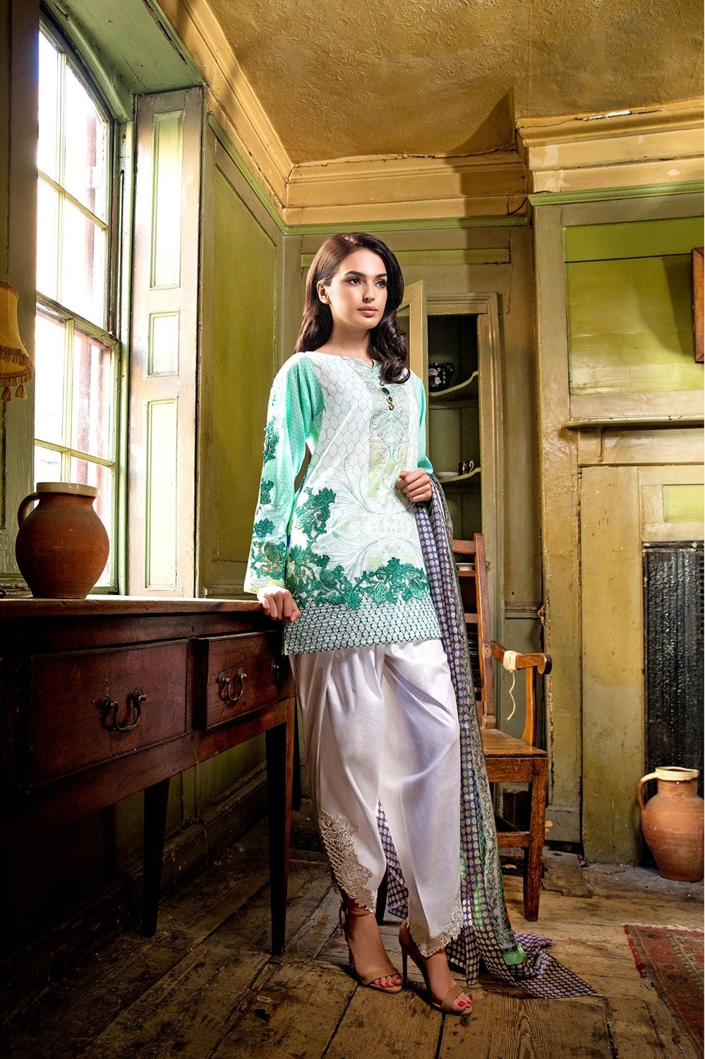 Sobia Nazir Lawn Collection D-04